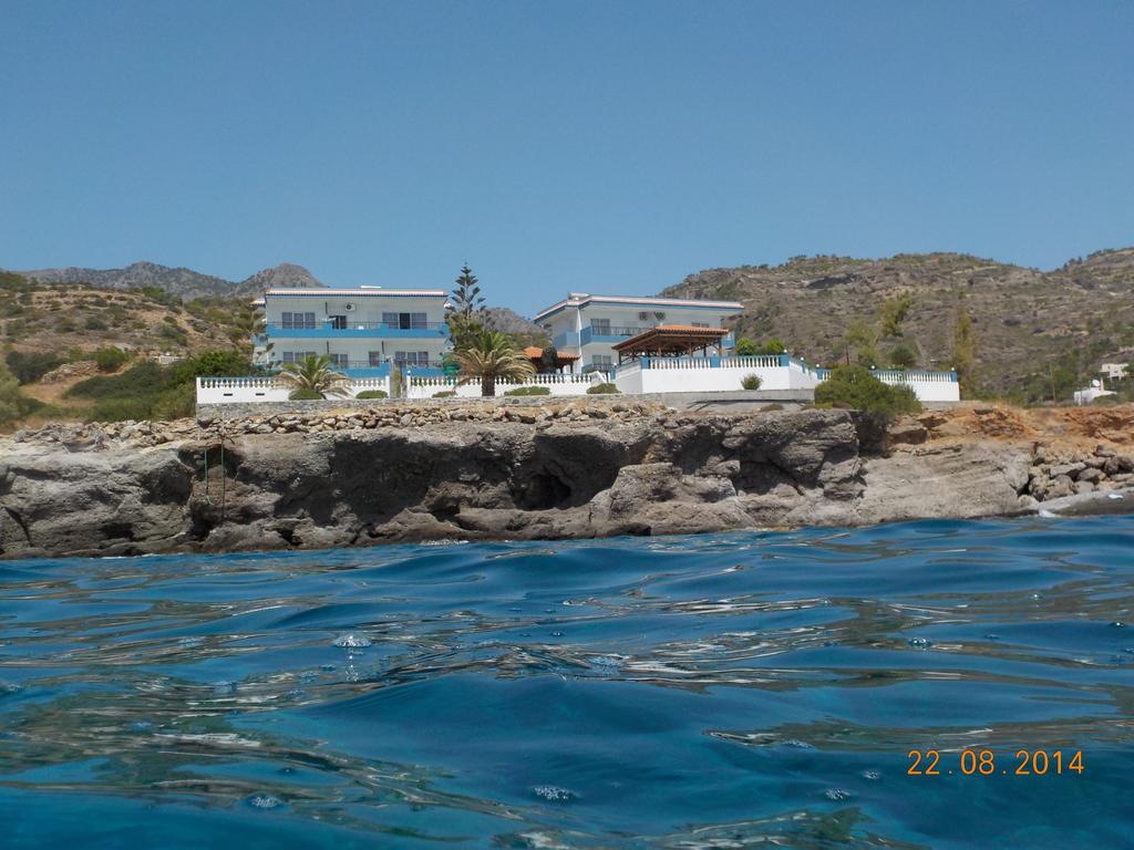 Cypriana Apartments Makrýgialos المظهر الخارجي الصورة