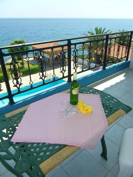 Cypriana Apartments Makrýgialos المظهر الخارجي الصورة