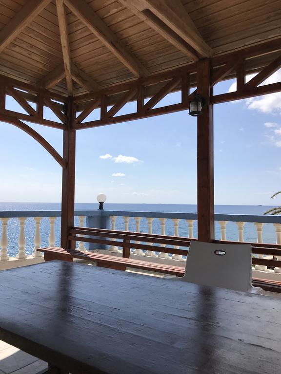 Cypriana Apartments Makrýgialos المظهر الخارجي الصورة